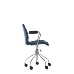 Chaise de bureau Kartell MAUI SOFT, tissu Noma Bleu, vue de profil