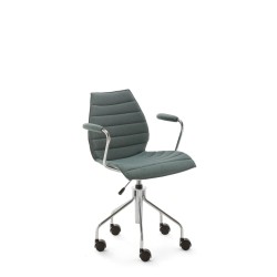 Chaise de bureau Kartell MAUI SOFT, tissu Noma Vert, vue de 3/4