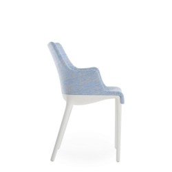 Chaise Kartell ELEGANZA NIA bleue/structure blanche vue de profil