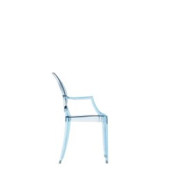 Chaise Kartell LOU LOU GHOST spécial édition bleue/motif c'est un garçon vue de profil